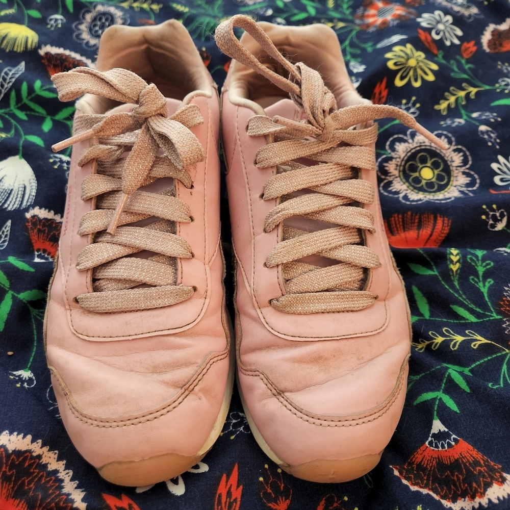 Reebok Play Condition Pink Jogger Sneakers | Girls Size 5
